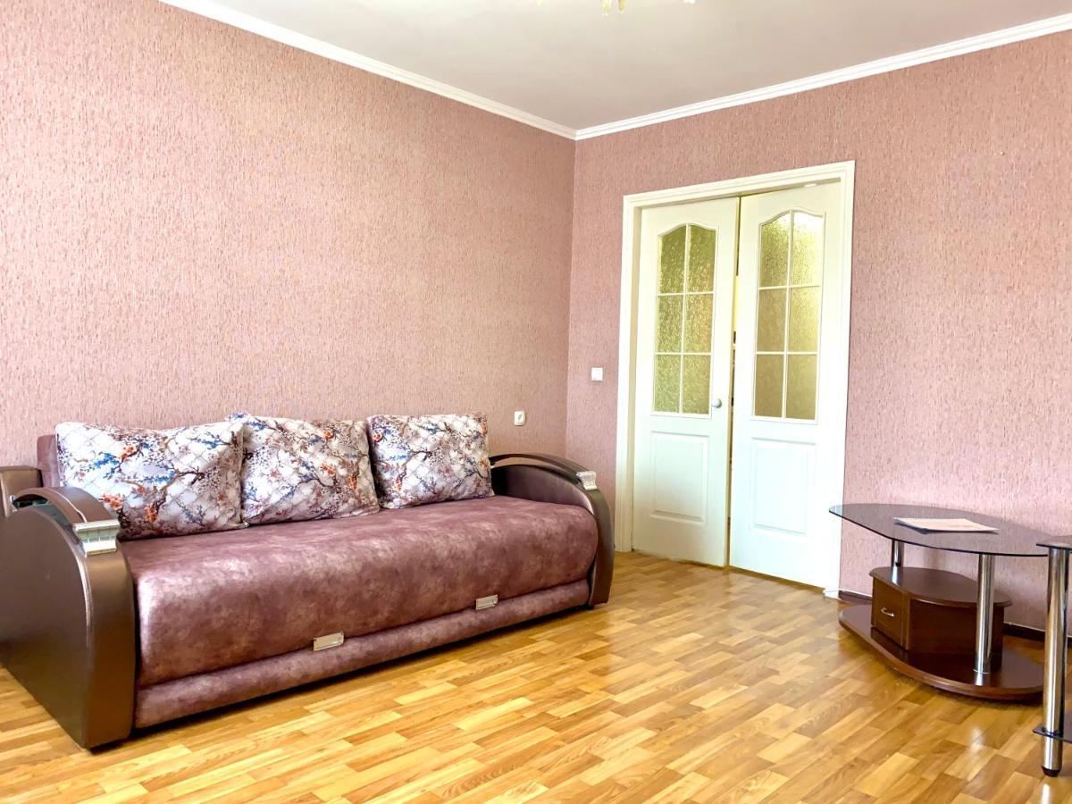 Apartpoltava Центр Полтави, Простора Та Зручна Квартира Біля Пует, 2-Окремі Кімнати, Звітна Документація Для Відрядження Exterior photo